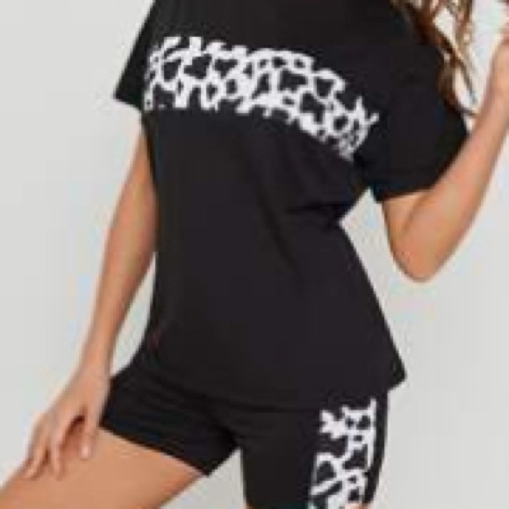 Black and White Women's 2 piece Set